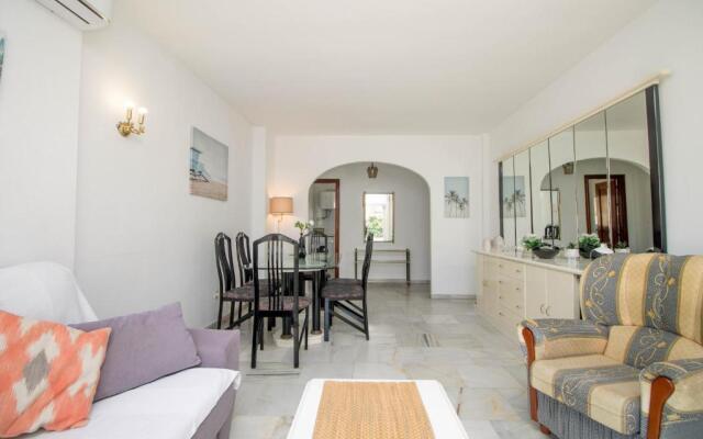 Erisa 31 by IVI Real Estate