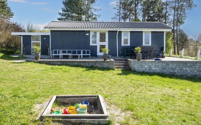 8 Person Holiday Home in Ebeltoft-by Traum