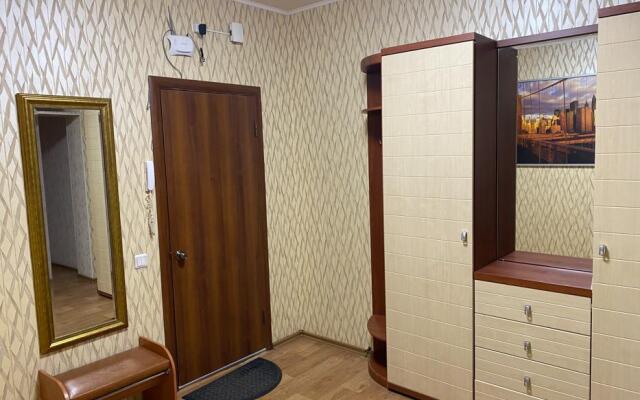 Много квартир на улице Рябикова 75