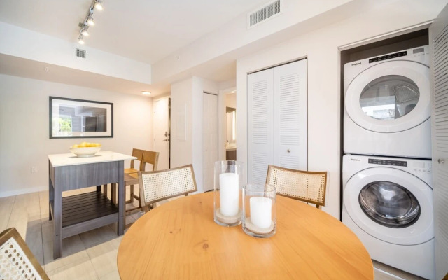 Chic Apartments in the heart of Dadeland