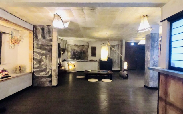 Sinbashi Ryokan