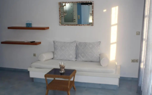 Innaxos Studios, Viewing Apollo Temple