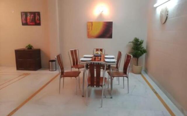Pamposh Guest House Gurgaon
