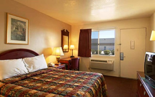 Days Inn by Wyndham Victorville