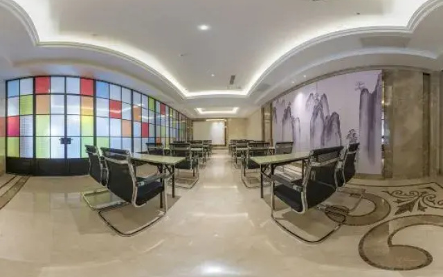 Vienna Hotel (Kaiyuan Avenue store, Cangzhou)