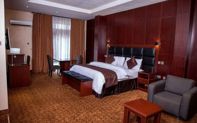 Elegant Hotel by Best Western Plus