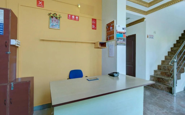 Sri Maruti Pilgrims House By OYO Rooms