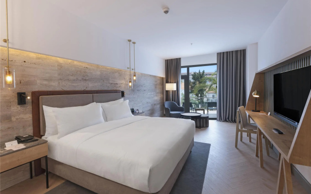 DoubleTree by Hilton Antalya-Kemer All-Inclusive Resort
