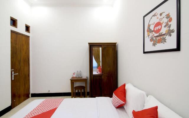 OYO 931 Dara Dewi Homestay