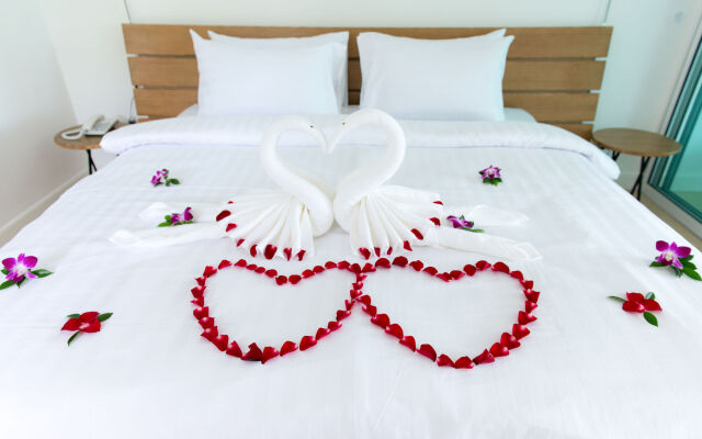 SEAnery Beach Resort