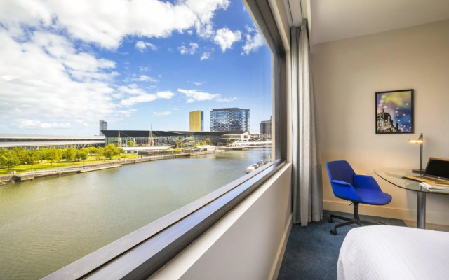 Crowne Plaza Melbourne by IHG