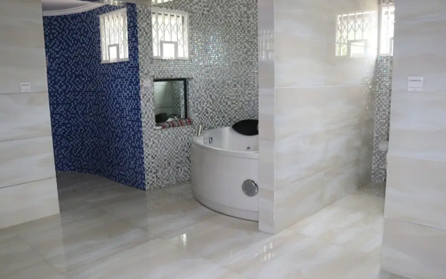 Amanda Luxury Villa