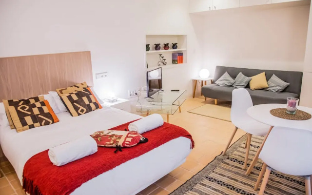 San Juan Alfalfa Oasis I by Valcambre