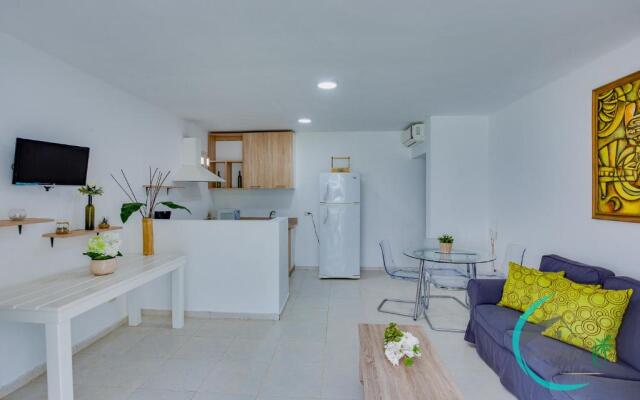 Deluxe E1, 2 Br, Pool,Terrace,Close To The Beach!