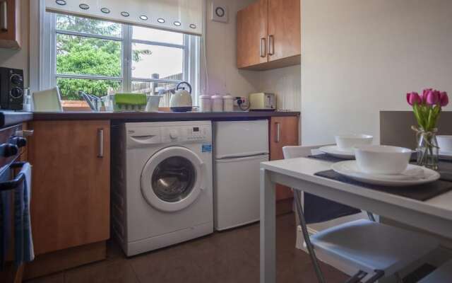 1 Willows Apartment