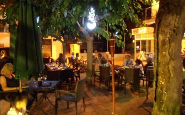 Hostal La Marina