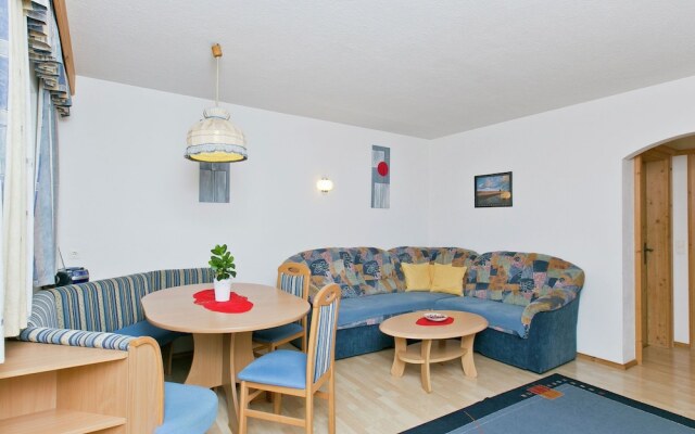 Spacious Apartment in Wenns near Ski Area
