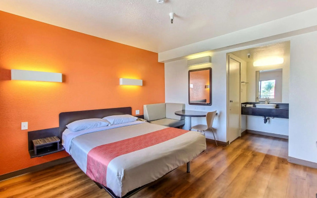 Motel 6 Watsonville, CA - Monterey Area