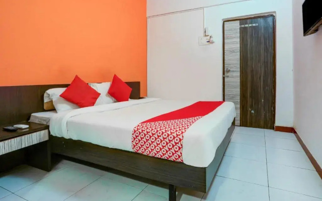 OYO Flagship 81672 Hotel New Beeru