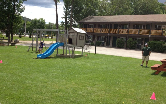 The Kancamagus Lodge