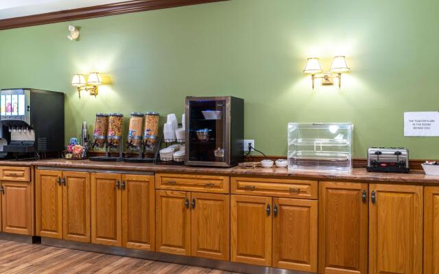 SureStay Plus Hotel by Best Western Kincardine