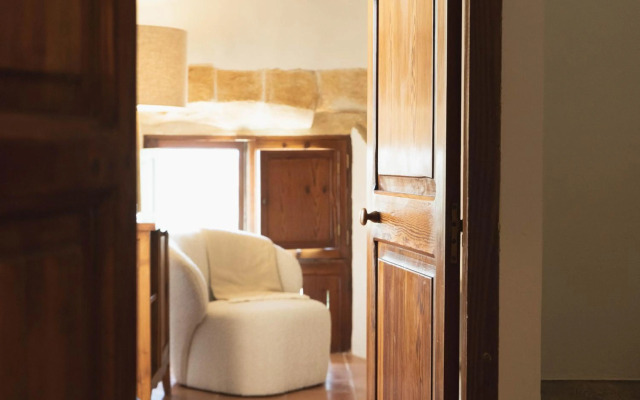 Reserva Rotana Hotel