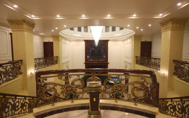 Anh Duong Hotel and Spa
