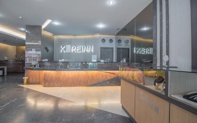 RedDoorz Plus near Harbour Bay Mall Batam