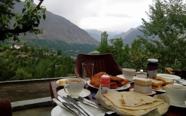 Hunza Roof Hotel