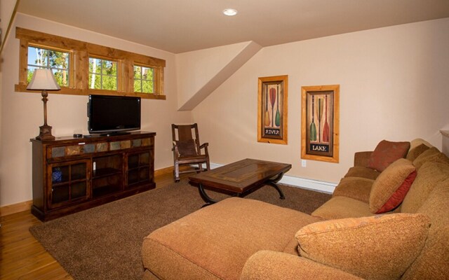 Leland Creek Home