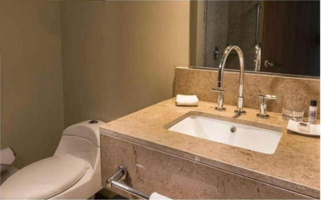 Hampton by Hilton Medellin