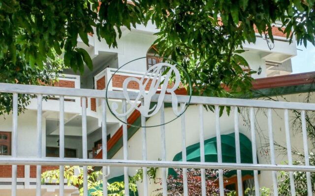 Aloy's Residence