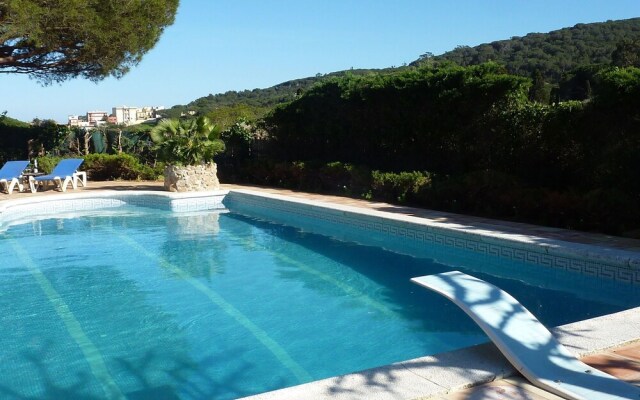 Cozily Furnished Holiday Home in Catalonia With Barbecue