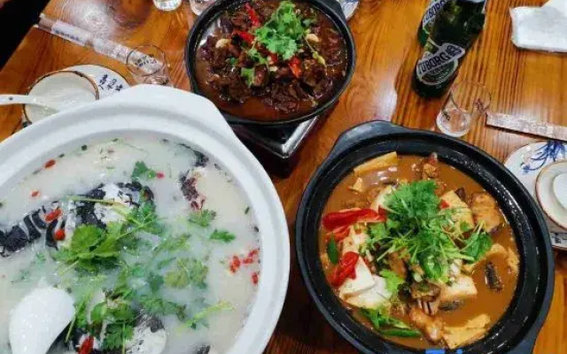 Xiong Haoxiang Homestay in Luxian County