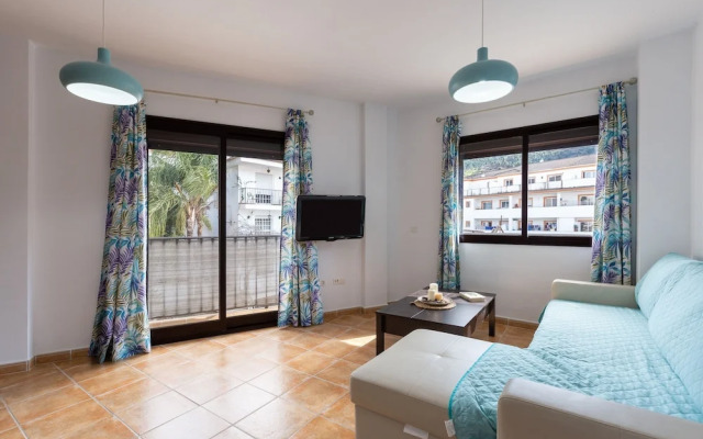 Tolox 1 in Tolox With 1 Bedrooms and 1 Bathrooms