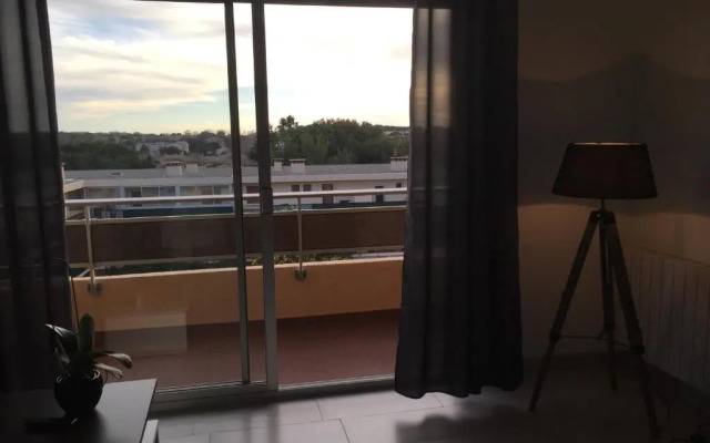 studio avec terrasse parking