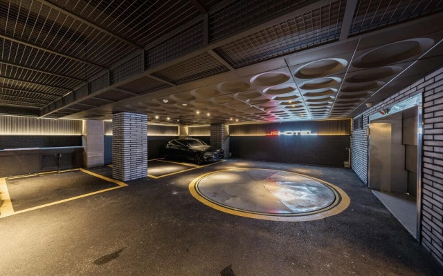Seocho JS Hotel