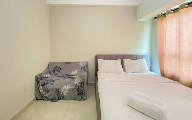 Pleasant And Tidy Studio Apartment Springlake Summarecon Bekasi Apartment