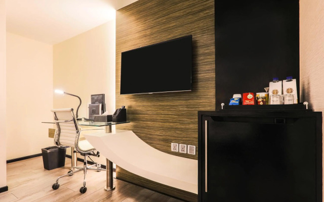 The Empresa Hotel