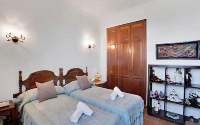 Beautiful holiday home in Los Realejos with garden
