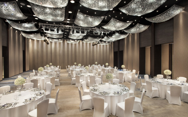 Himalayas Qingdao Hotel