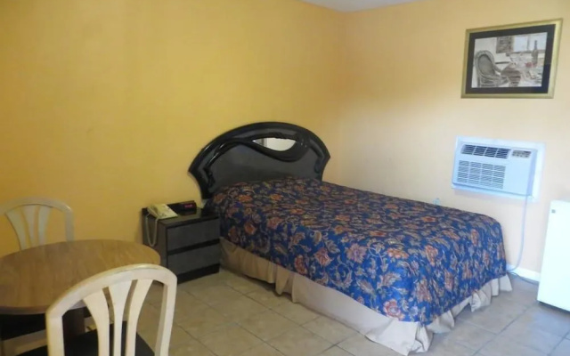 Travel Inn & Suites