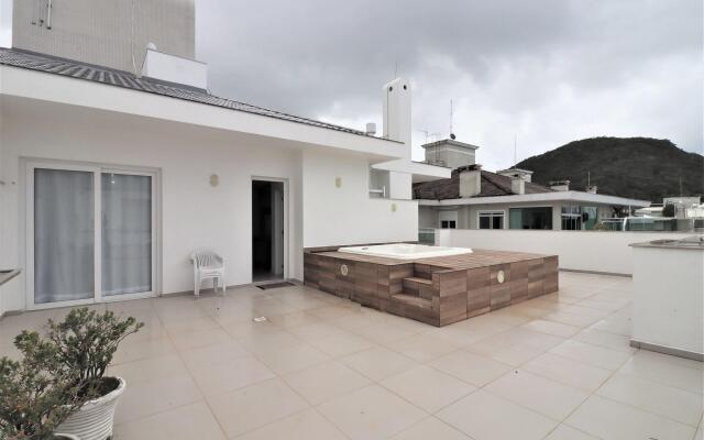 Maravilhosa e ampla cobertura a 200m do mar - OH01H