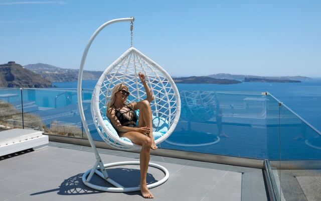 Oia Suites
