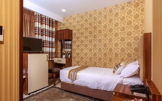 Bahar Hotel