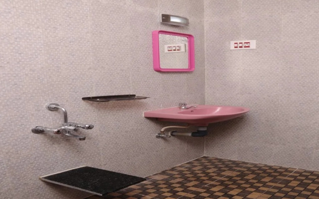 Sarovara Deluxe Rooms