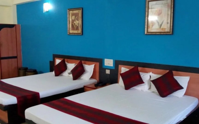 Hotel Trimurti Heights