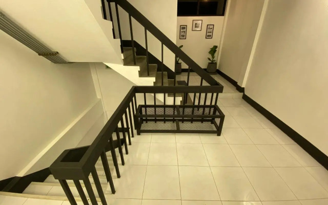 Bus Station 1 Hostel