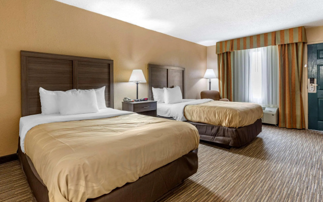 Quality Inn & Suites Hanes Mall
