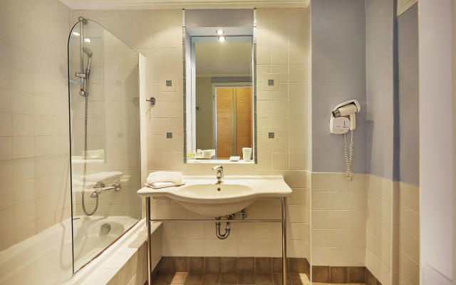 Ilio Mare Resort Hotel